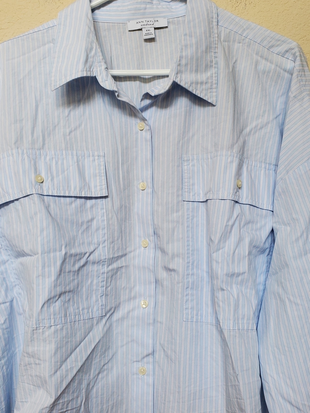 Ann Taylor Light Blue Pinstripe Button-Down  Oversized Shirt.  Size XXL - Picture 3 of 6
